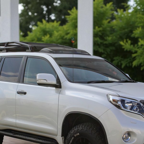 画像4: プラド150中期 用★ミディアム★USアンテナ キット (4)